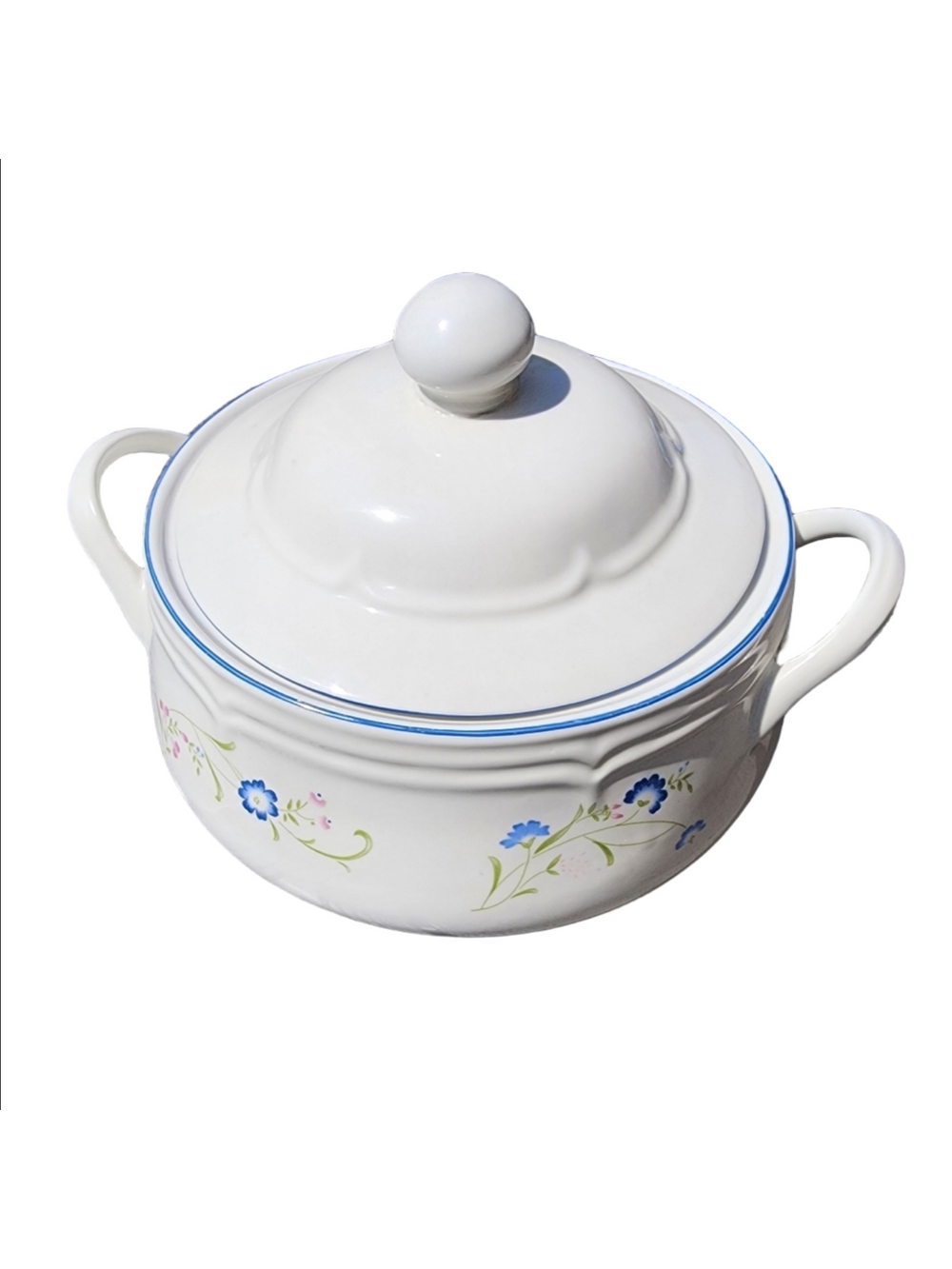 "Shades Crest" Genuine Stoneware With Lid Casserole Dish Floral